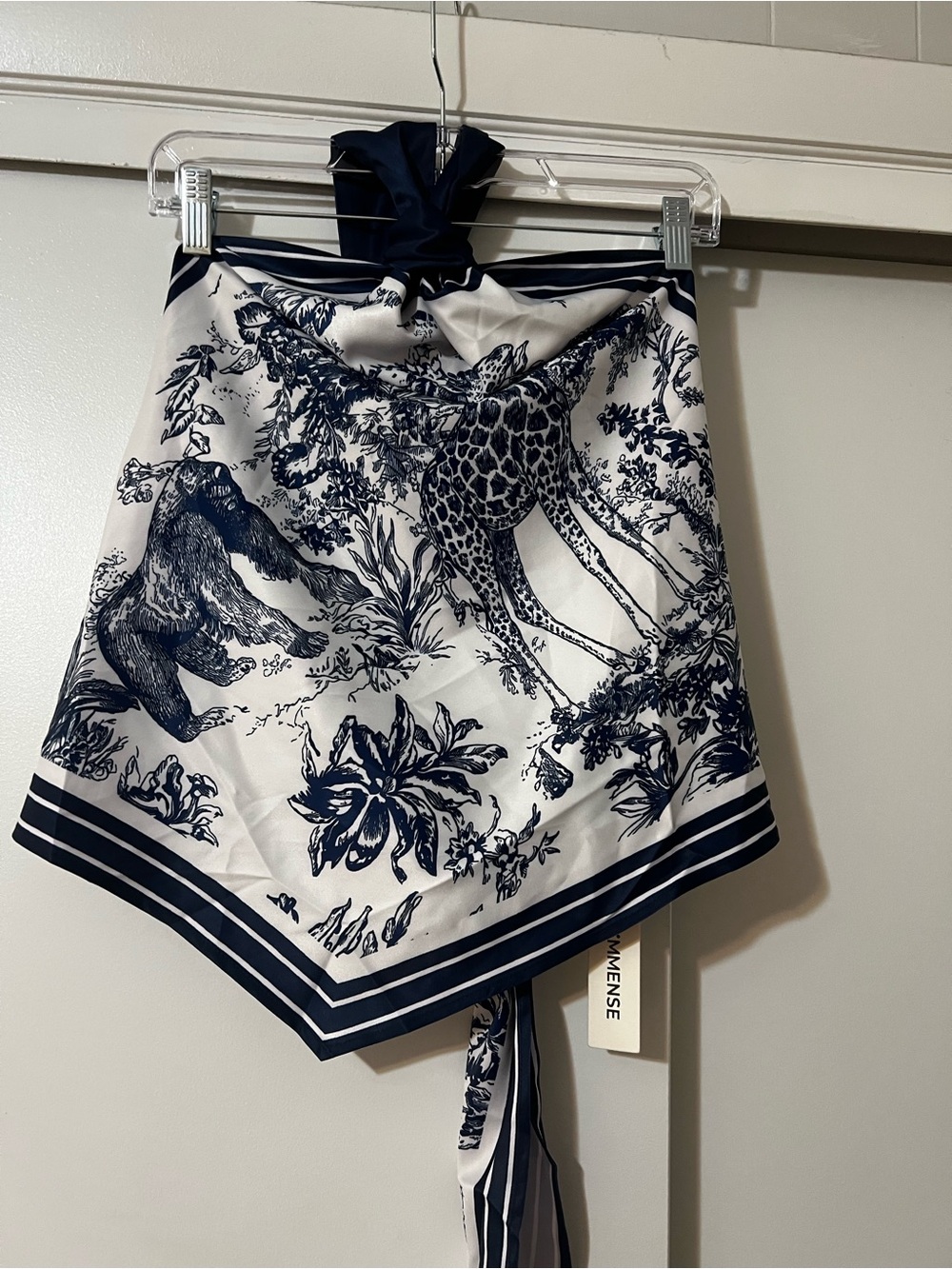 Commense Porcelain Print Scarf Style Halter Blouse - Picture 9 of 10